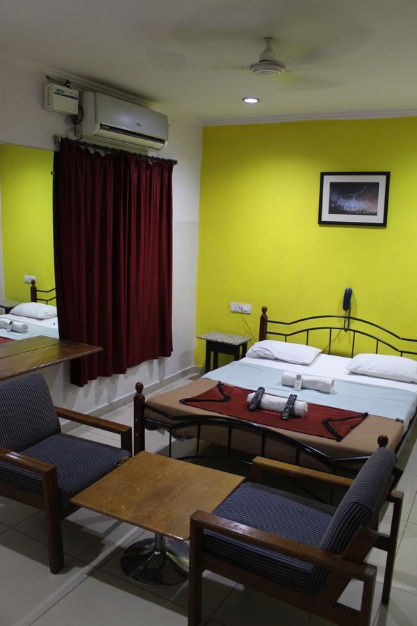 Deccan Comforts Haiderabad Buitenkant foto