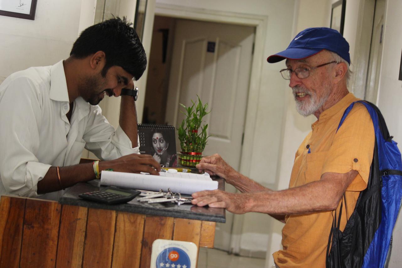 Deccan Comforts Haiderabad Buitenkant foto